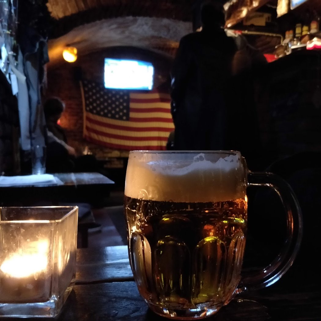 Bondy Bar 1