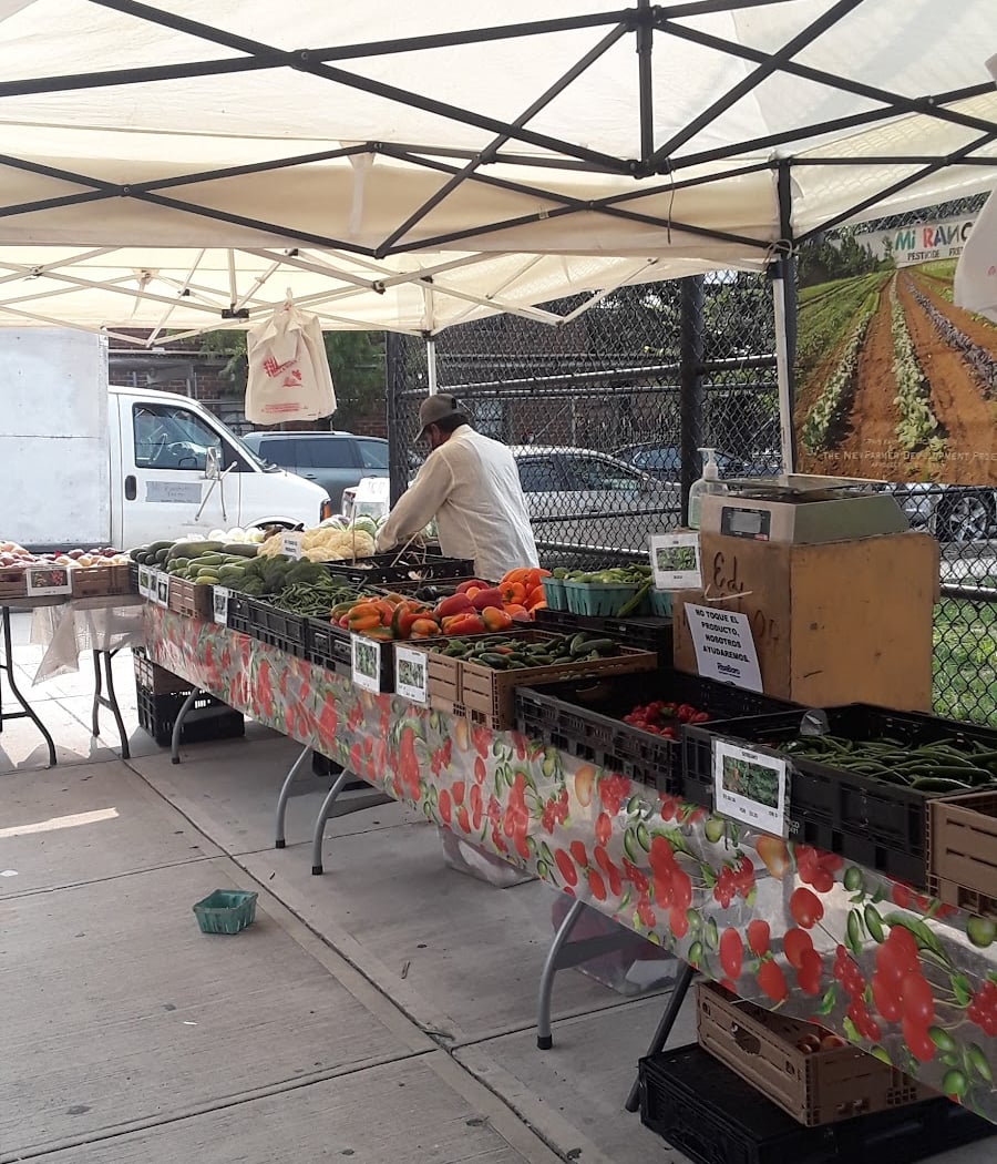 Hope Ballfield Farmers Markets 1