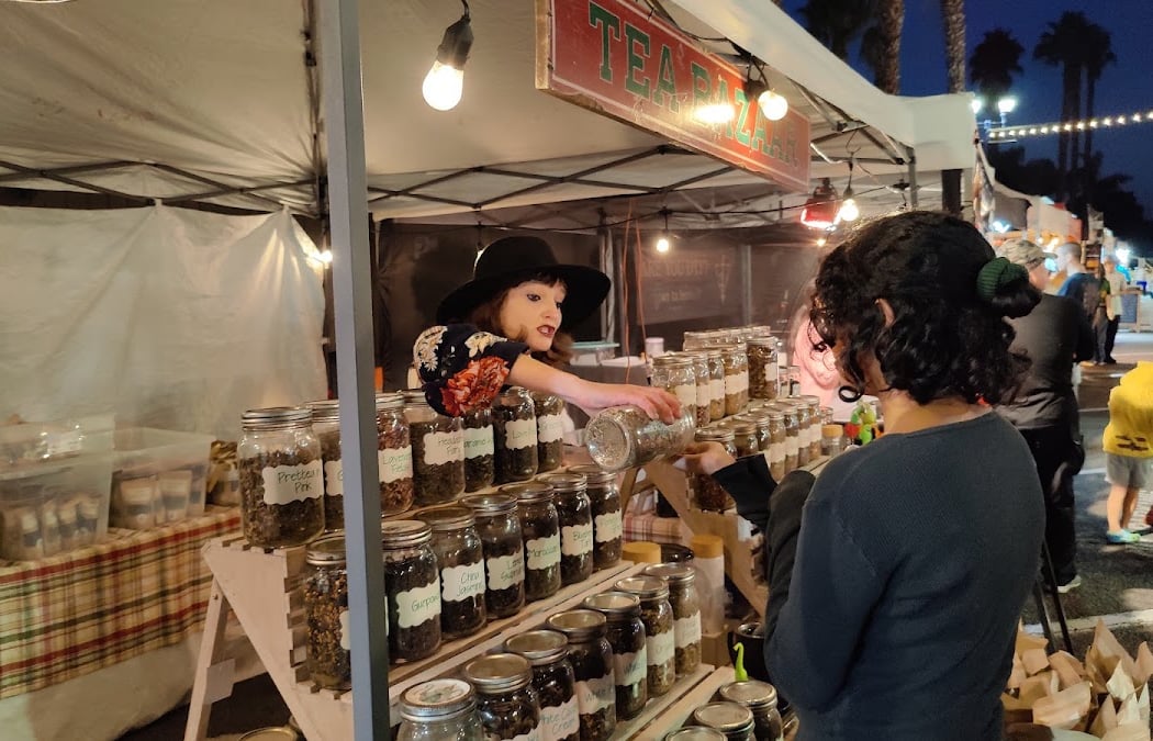 Oceanside Sunset Market 3