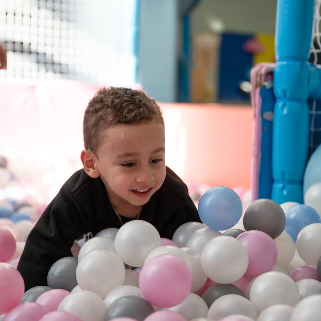 Happy Bees Indoor Playground 1