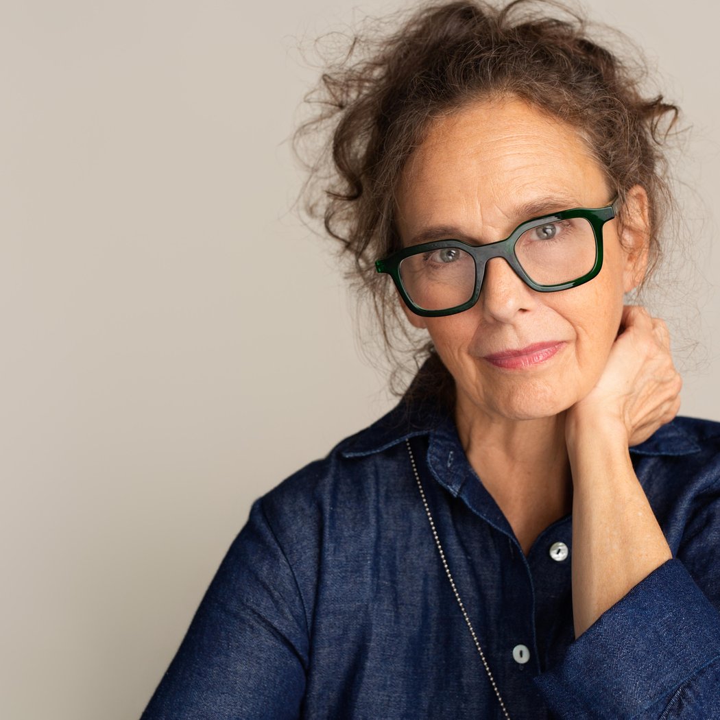 Martha Elizabeth Miller – What Lies Within, Live Album Performance