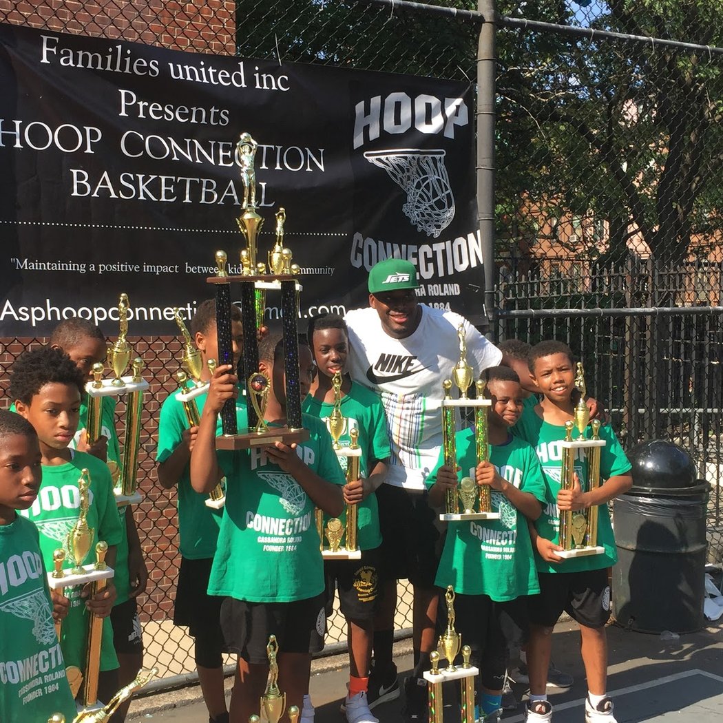 Hoop connection basketball 1