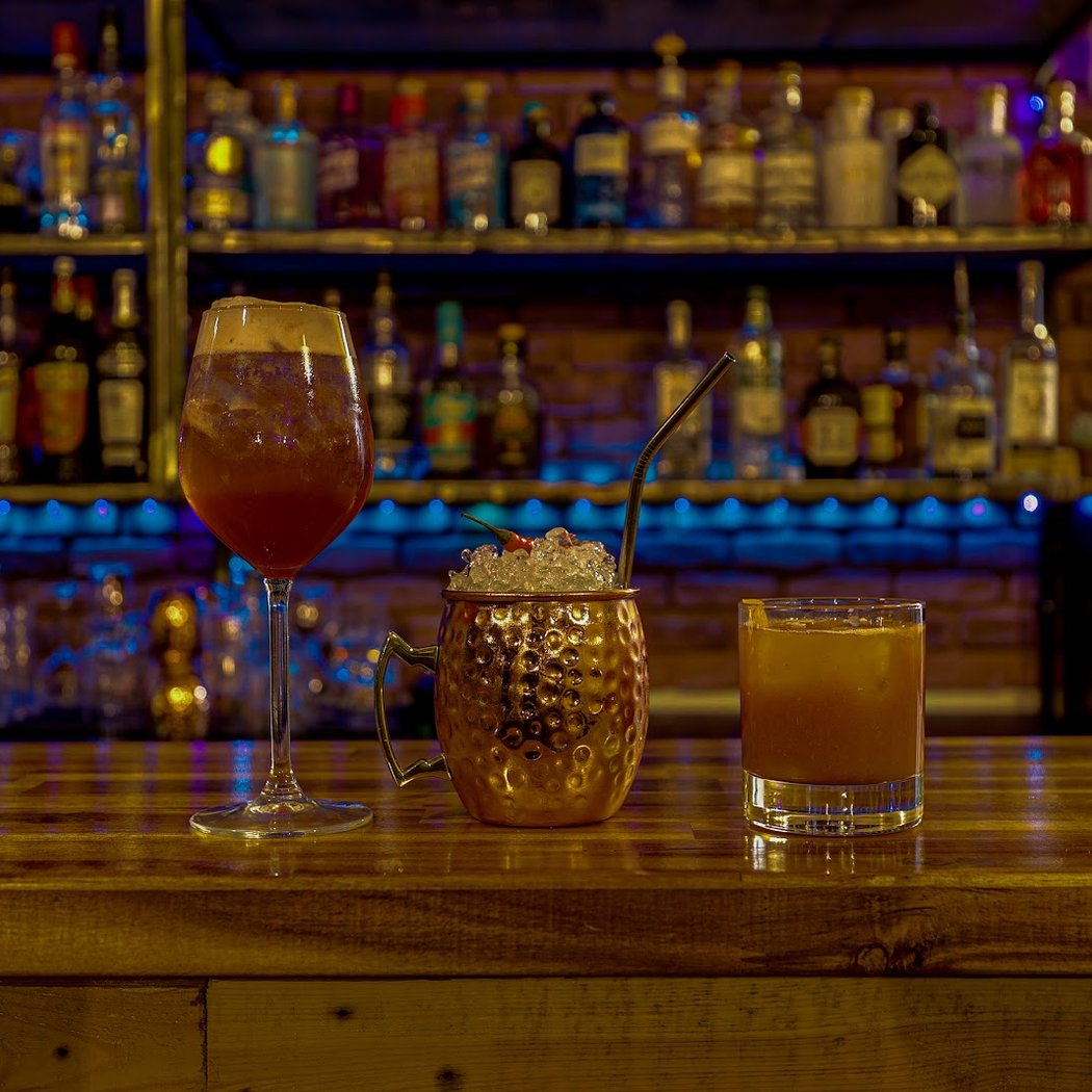 The jungle Bar 1