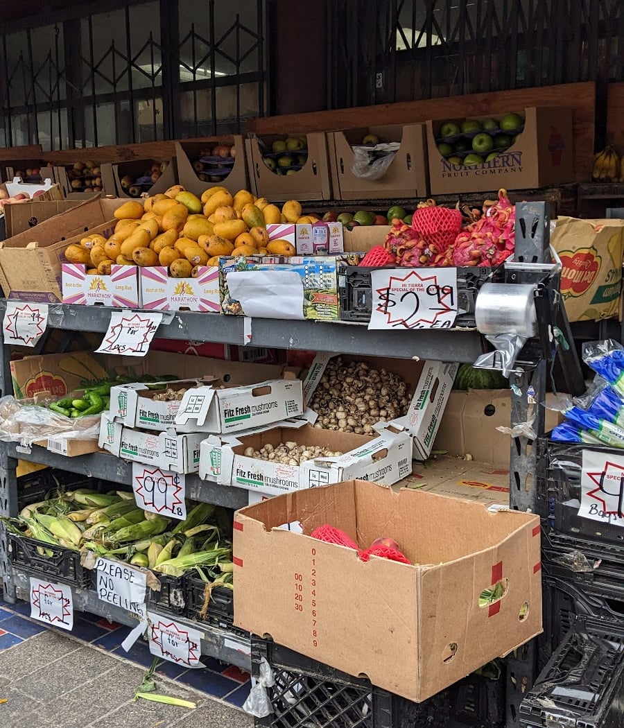 Mi Tierra Market 3