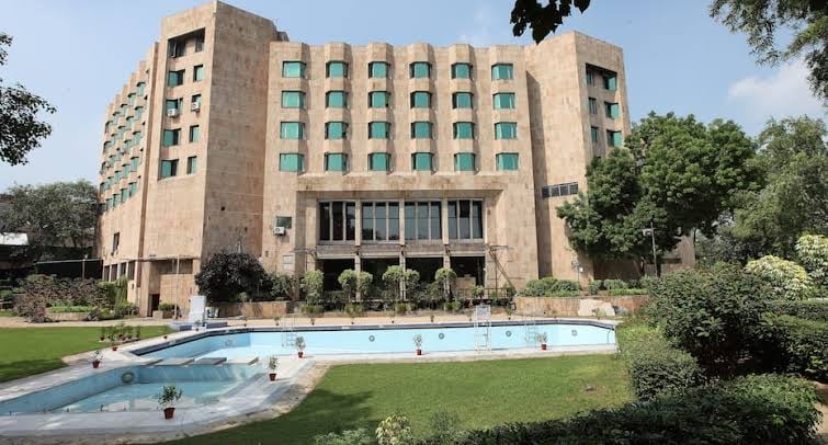 Samrat Hotel 1