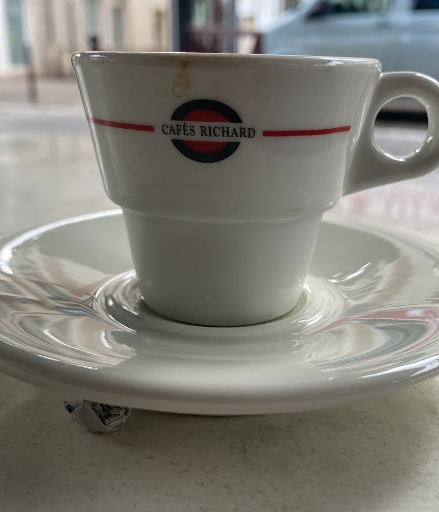 Café le Val de Marne 1