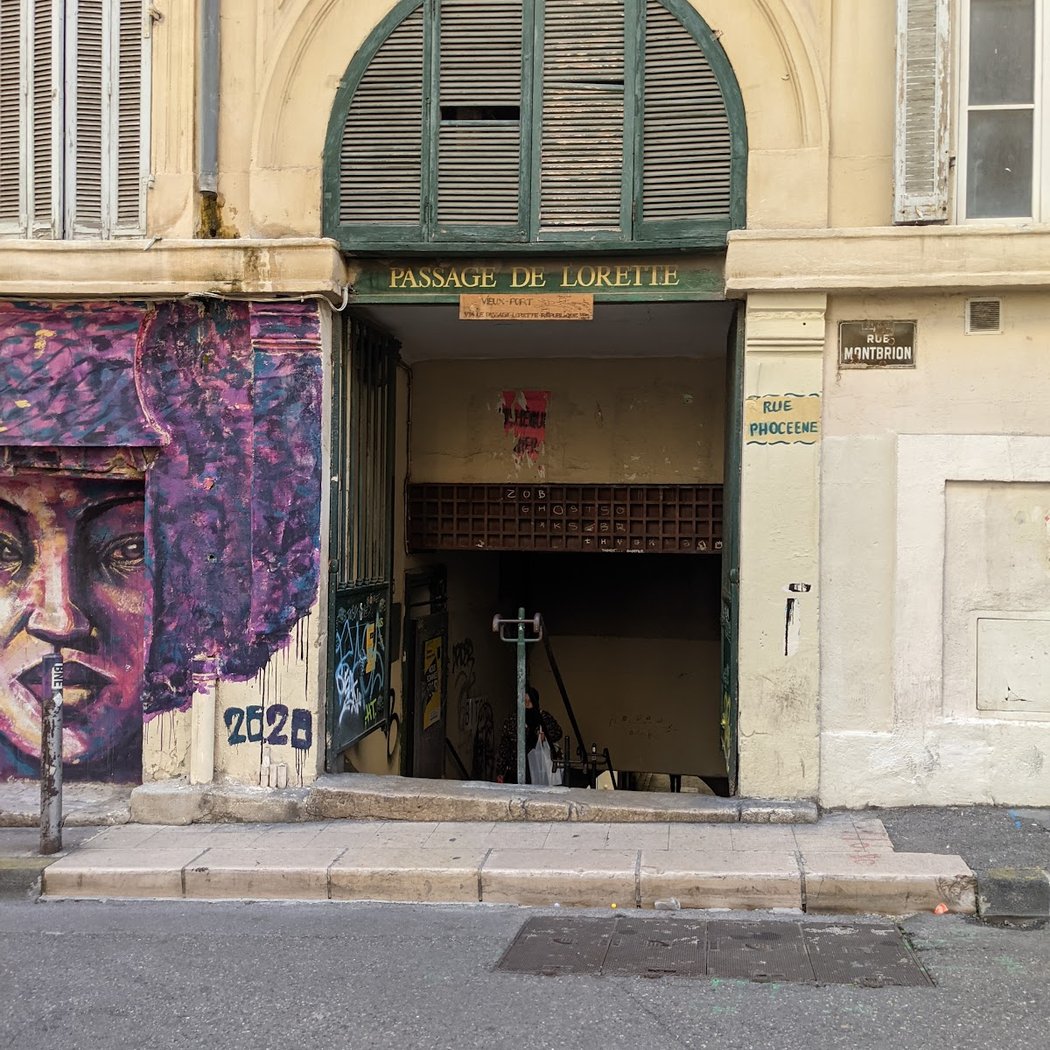 Passage de Lorette 2