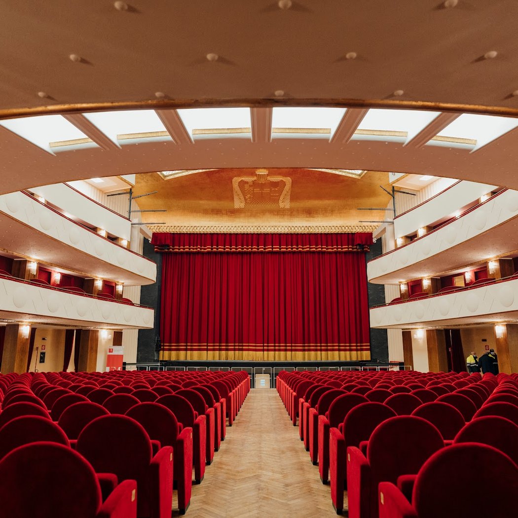 Teatro Lirico 1