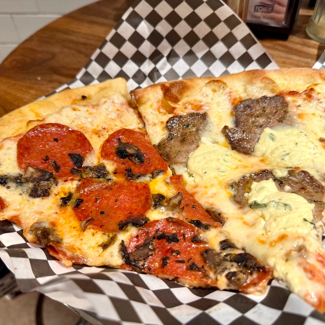 Secret Pizza 1