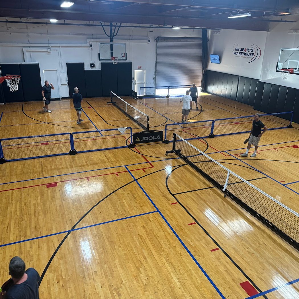 HB Sports Warehouse Indoor Pickleball 1