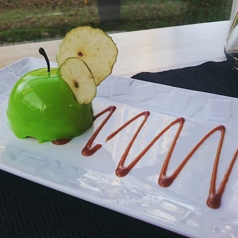 Oz Restaurant 1