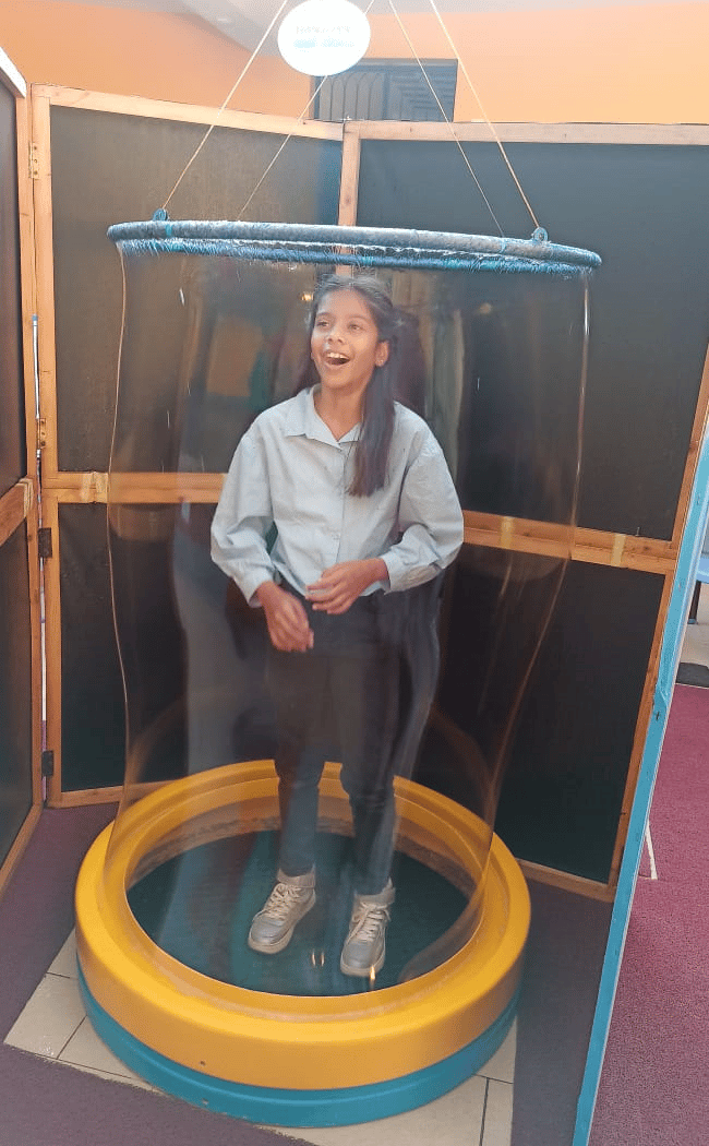 Interactive STEM & Science Play Sessions at Curiouscity 1