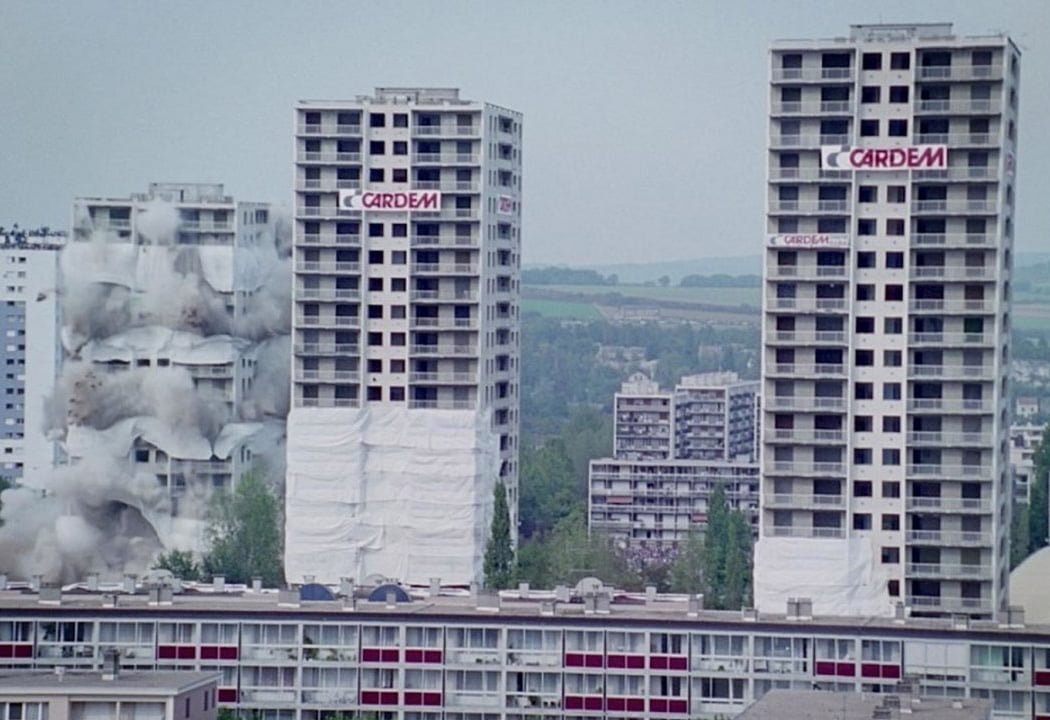 La Zone / Chronique d'une banlieue ordinaire 1