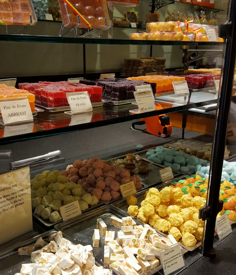 Maison des Soeurs Macarons 3