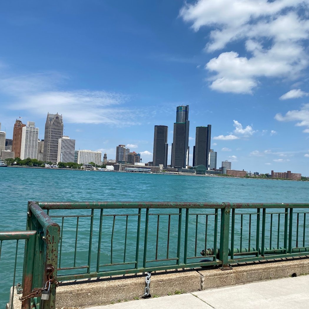 Windsor Riverfront 2