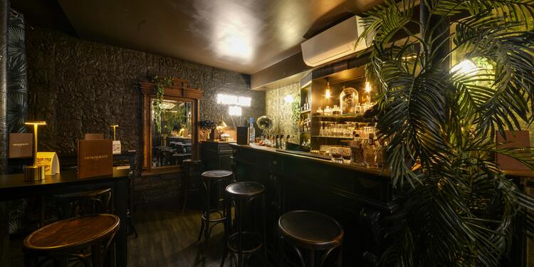 Moonlight Bar 3