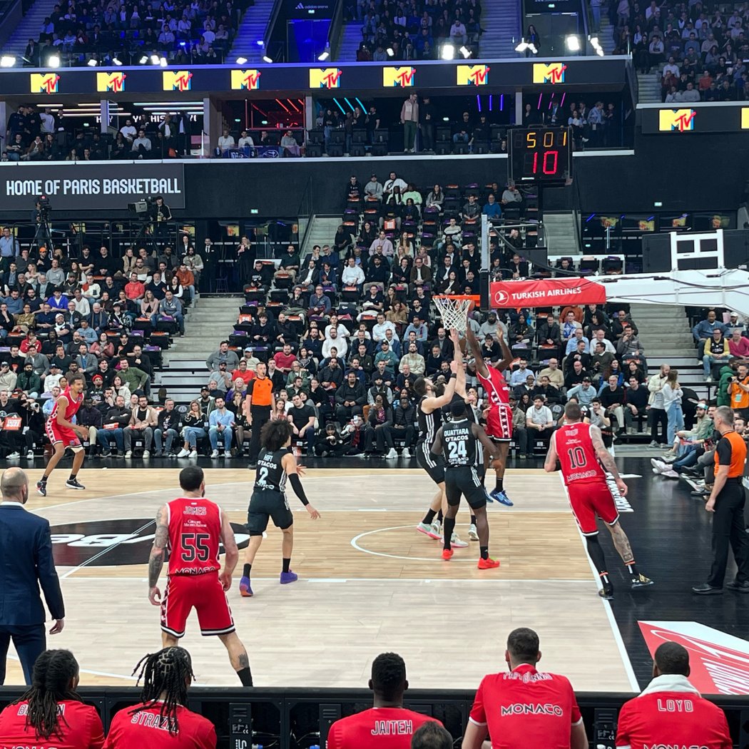 Madison Beer en concert à l'Adidas Arena à Paris en mai 2026 5
