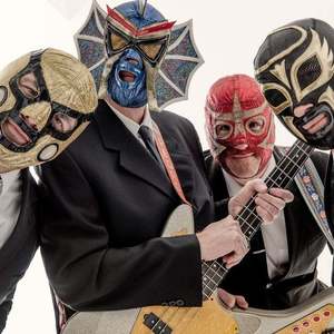 Los Straitjackets with The Rebel Set 1
