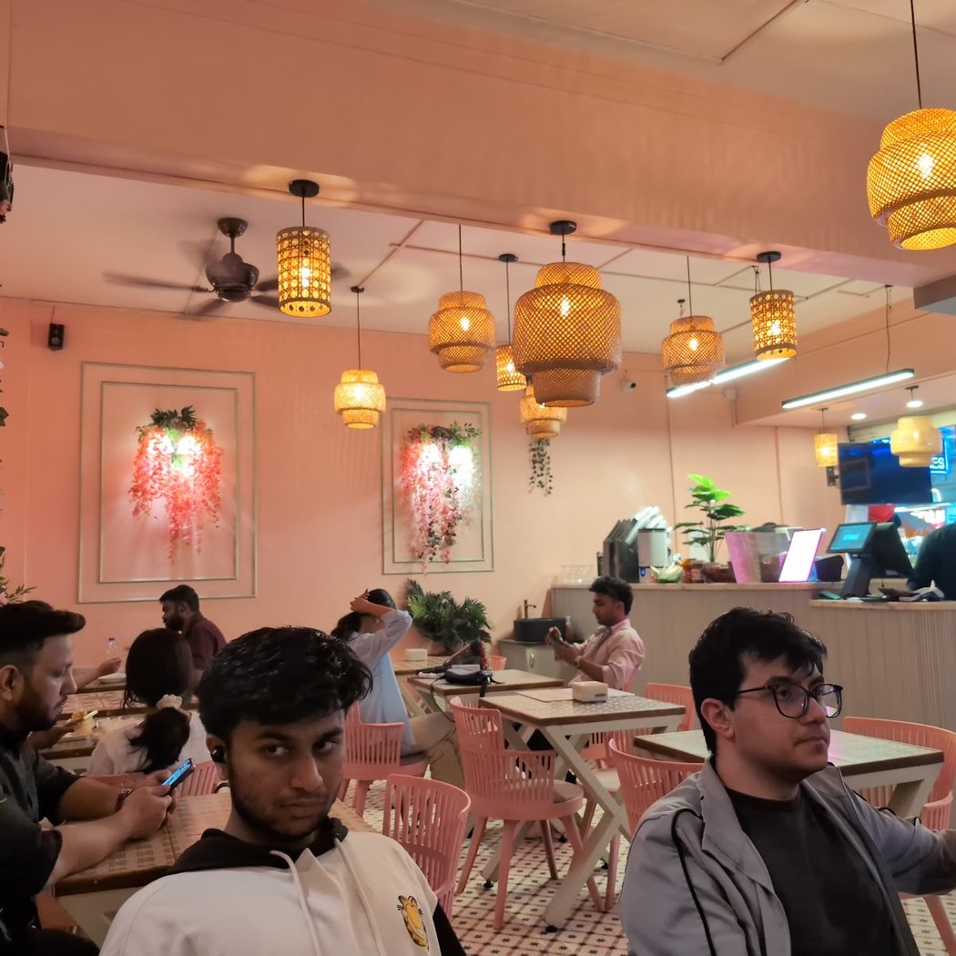 Tottos pizza -Brigade road 2