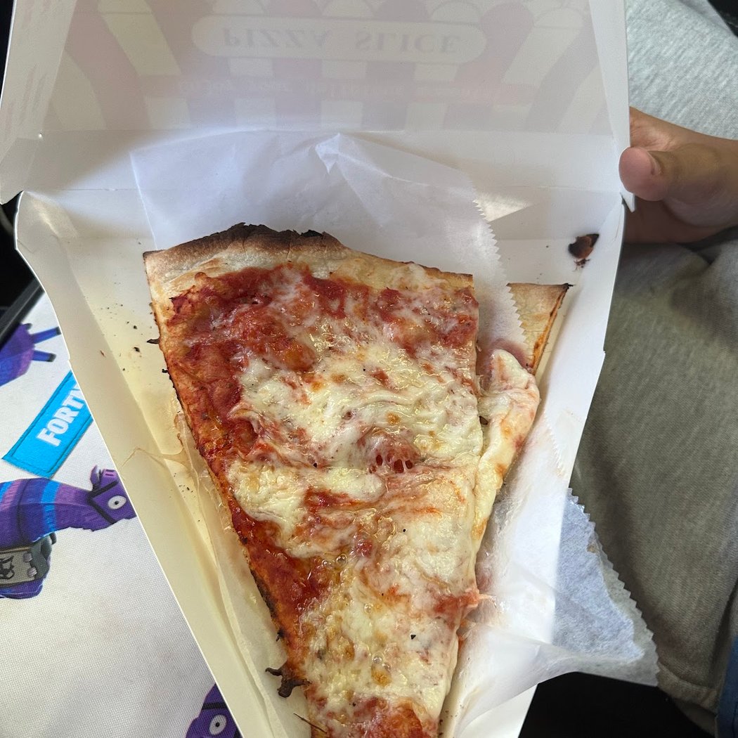 Red Boy Pizza - Fairfax 3