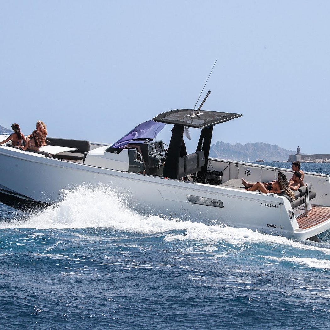 Low Cost Marine 3