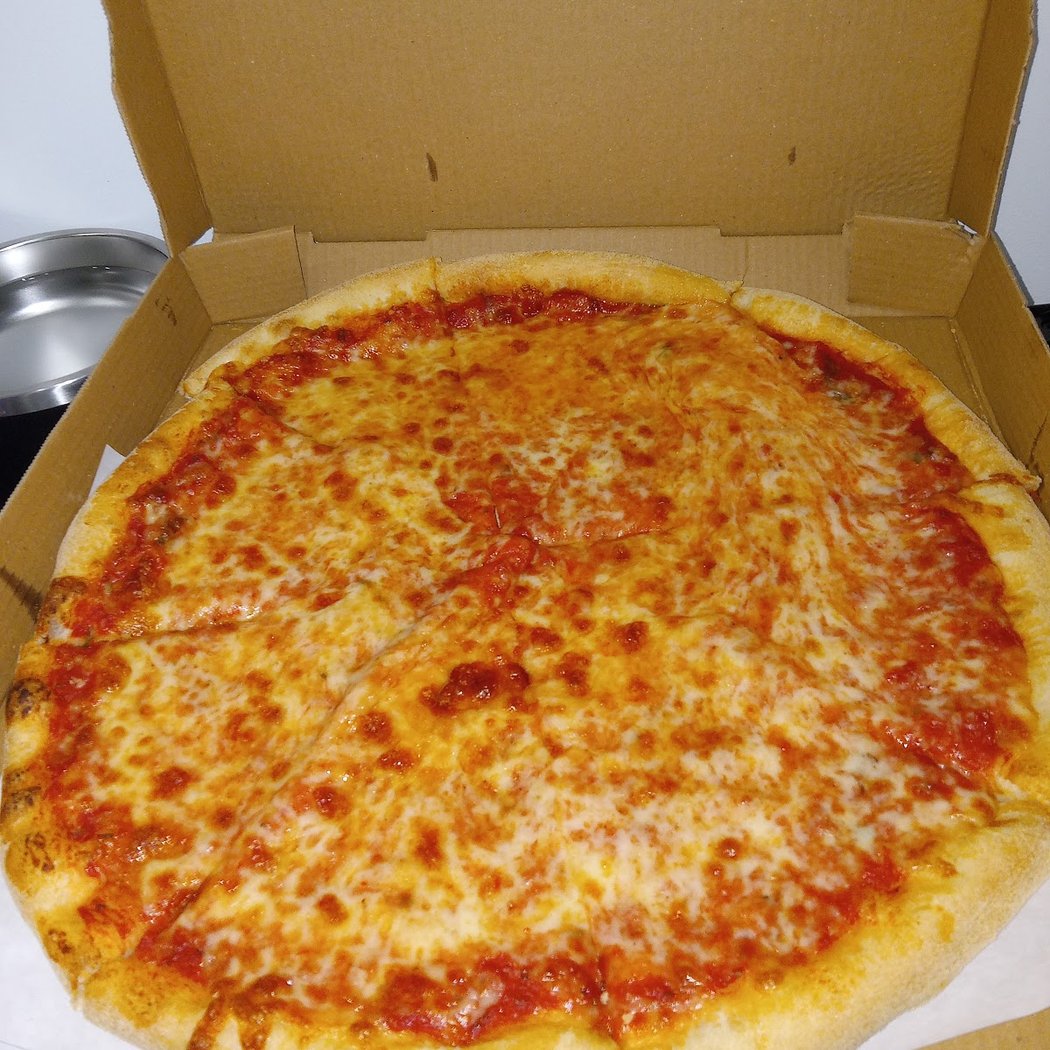 Noel's Pizza 3