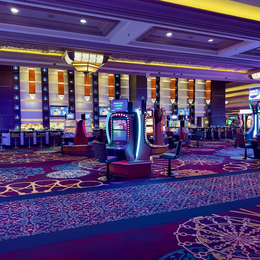 Mandalay Bay 3