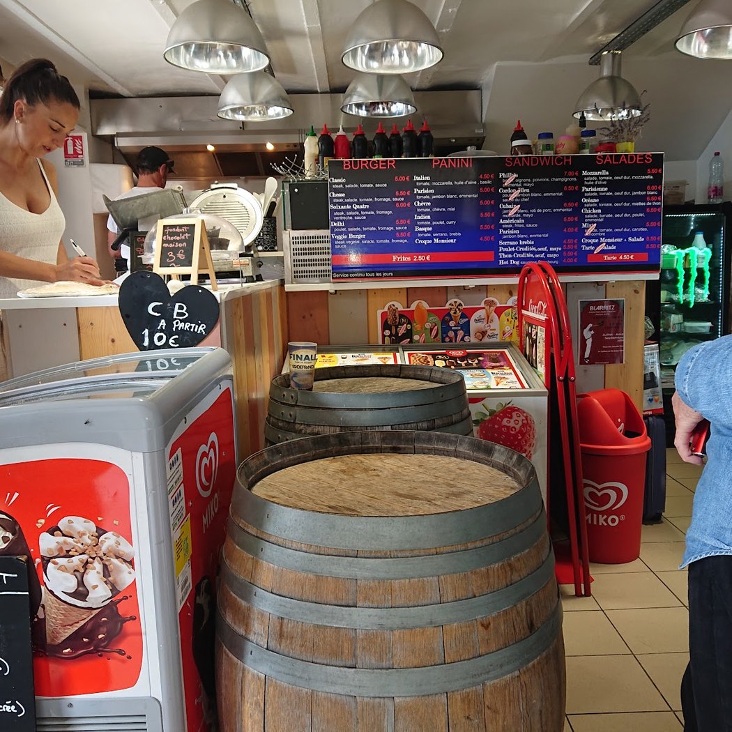 Le Sun - Burgers/Paninis/Sandwichs Basque - Grande plage Biarritz 2