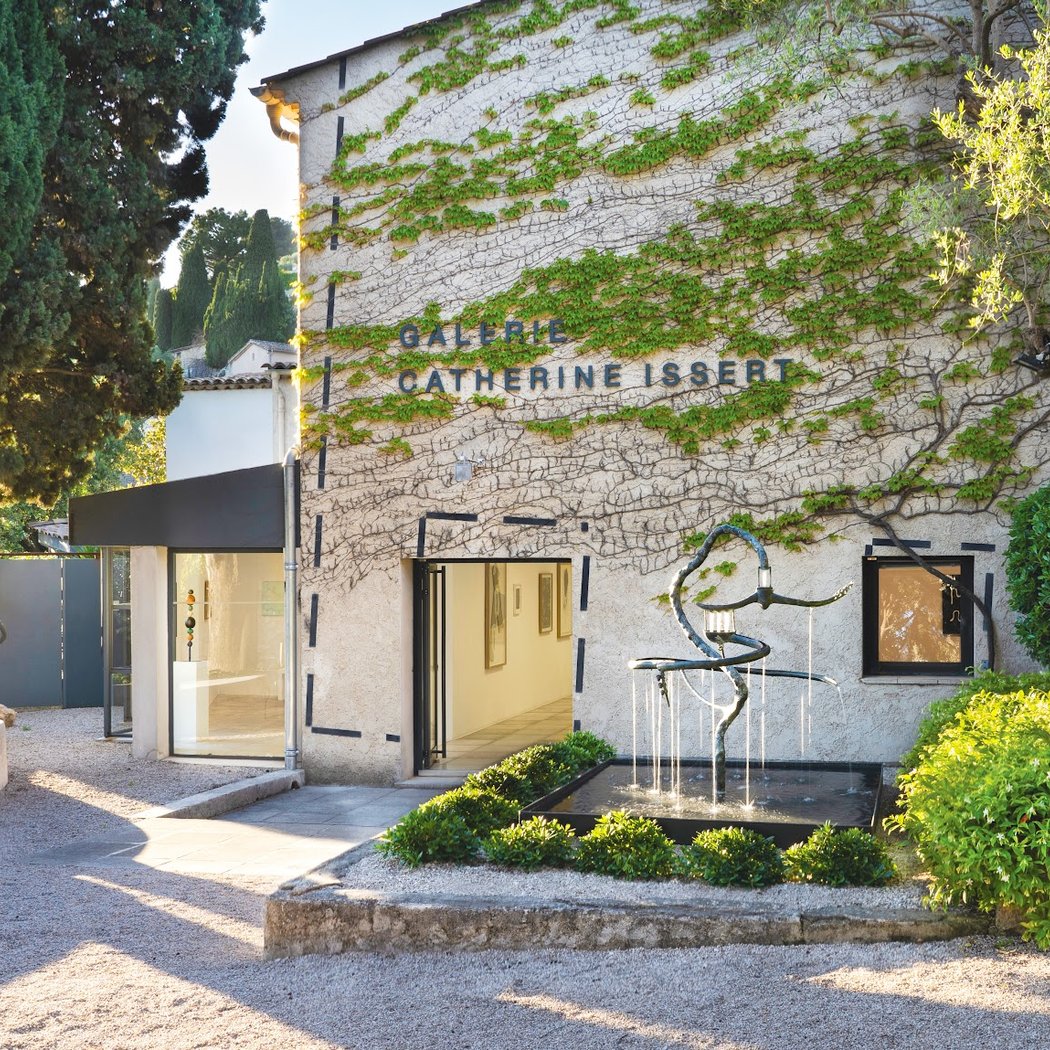 Galerie Catherine Issert 2