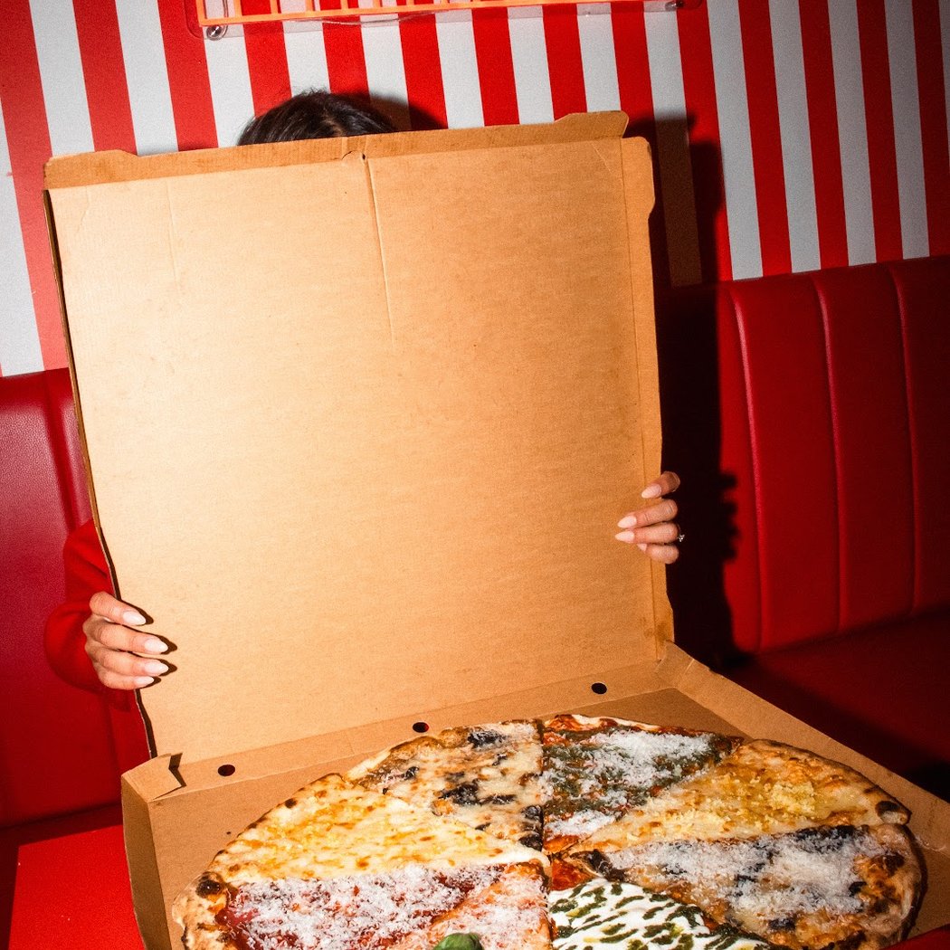 SLICE PIZZA XXL À LA PART 🍕 | Pizza fraîche faite Maison Best Pizza Paris 8 près Gare Saint-Lazare 3