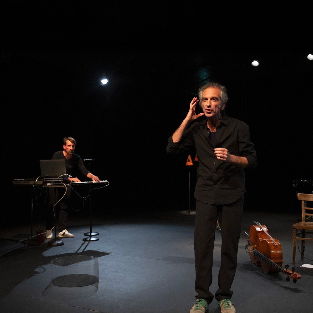 LA PRÉDICTION DES OSCILLATIONS 1