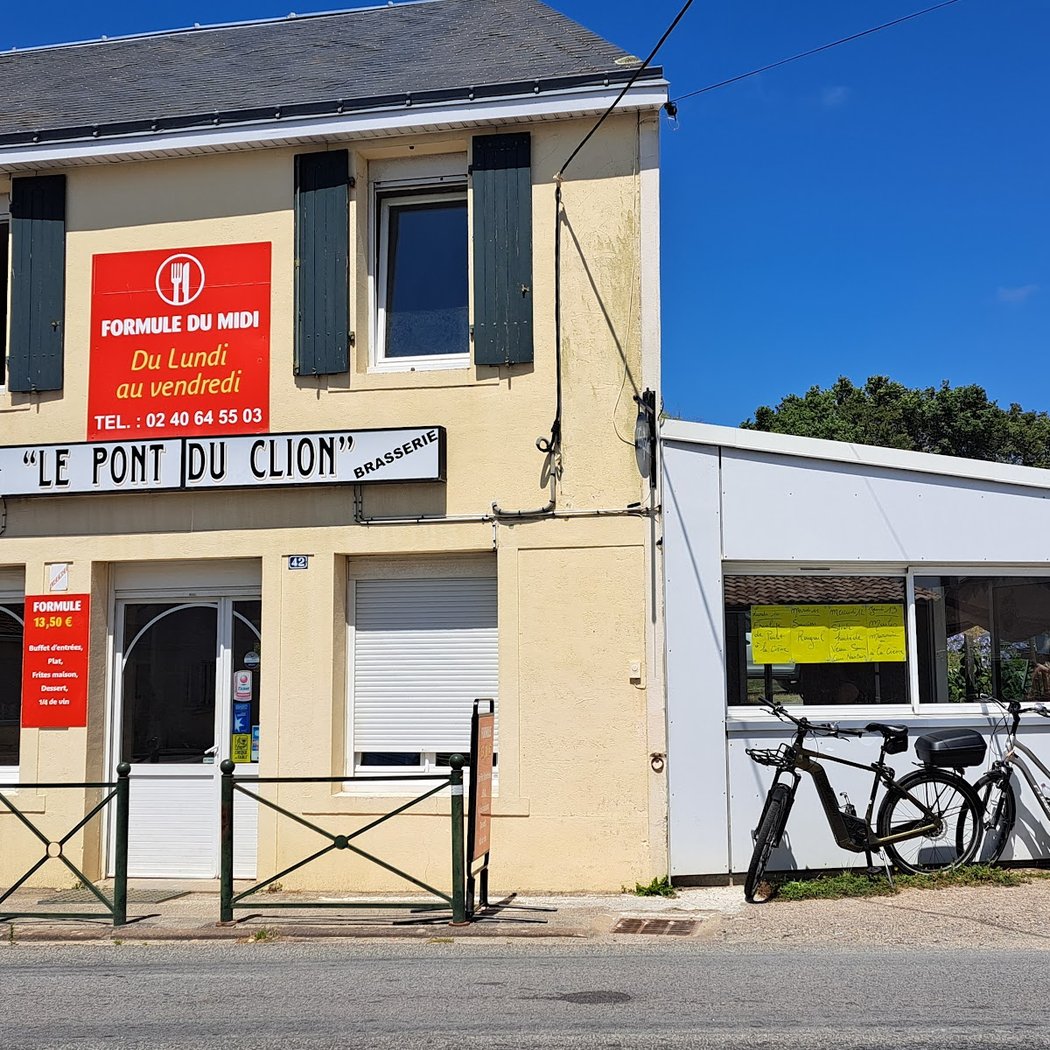 Restaurant Brasserie Le Pont Du Clion 2