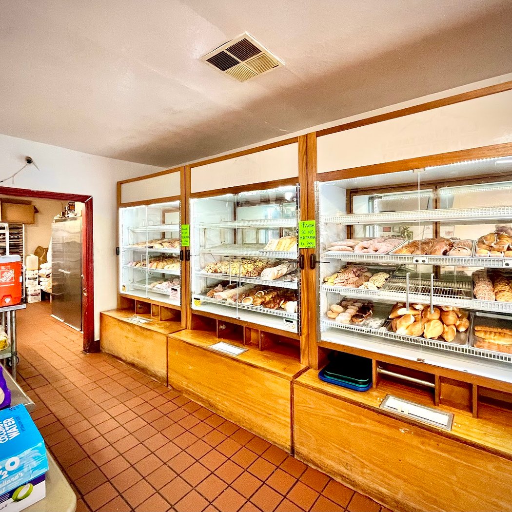Ahualulco Panaderia Bakery 2