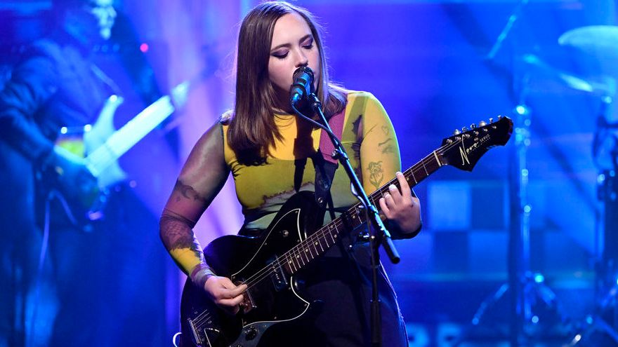 Soccer Mommy with Jawdropped 3