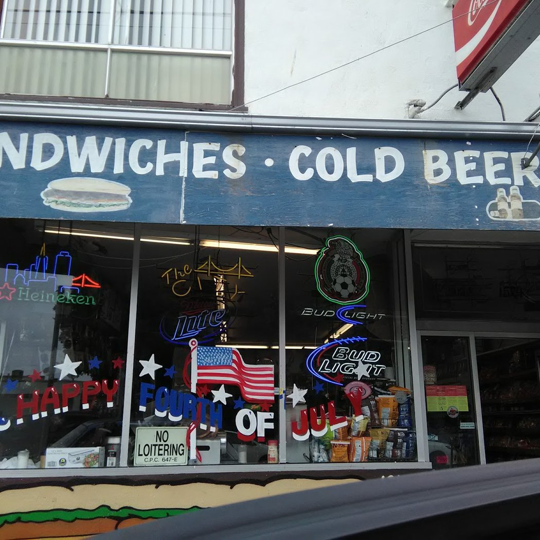 White Palace Liquor & Deli 2