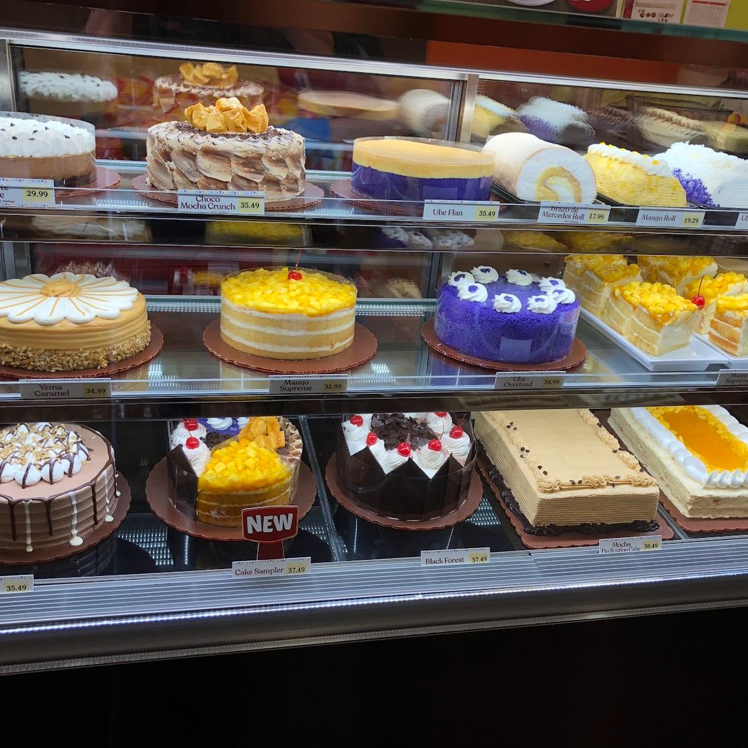 Red Ribbon Bakeshop 3