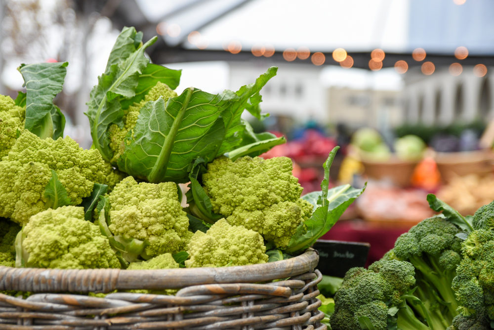 Pre-Christmas Farmers Market 1