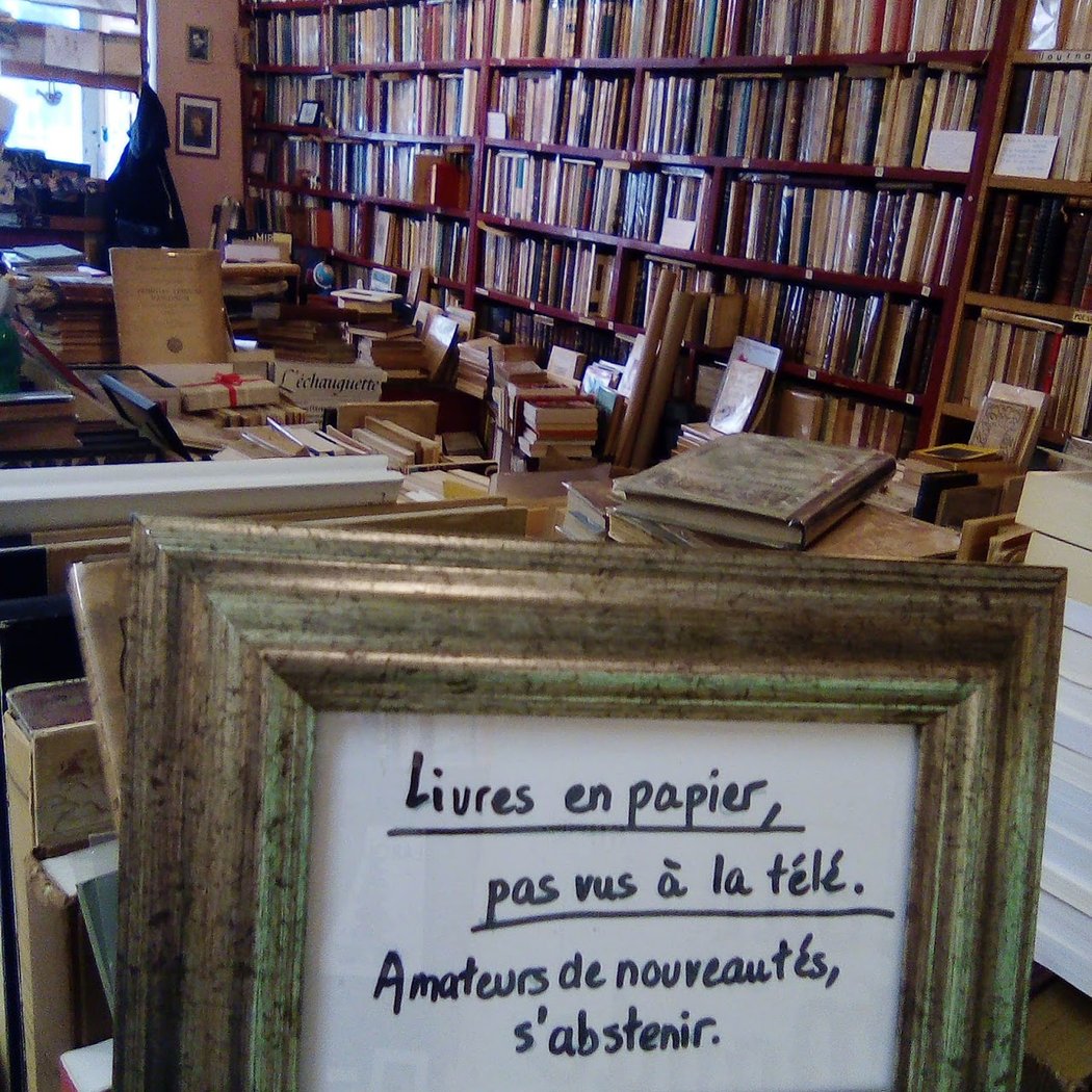 KONTRAPAS - Bouquiniste 3