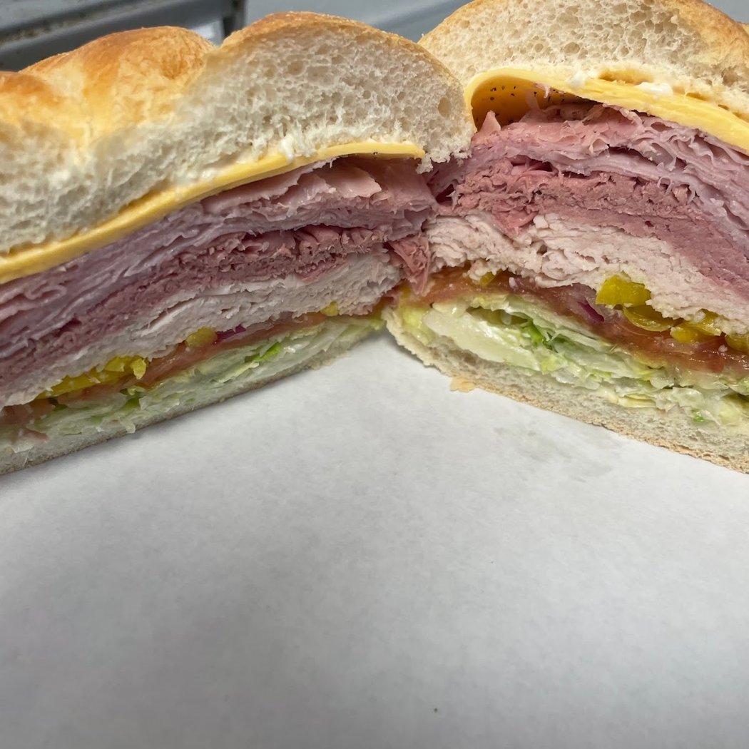 Pickled Pig Deli 3