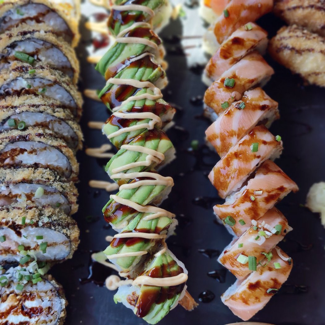 Fusion N'Rolls Sushi 3