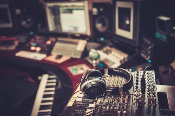 Le Vinyl de Jupiter - Studio d'enregistrement et Label Indépendant 2