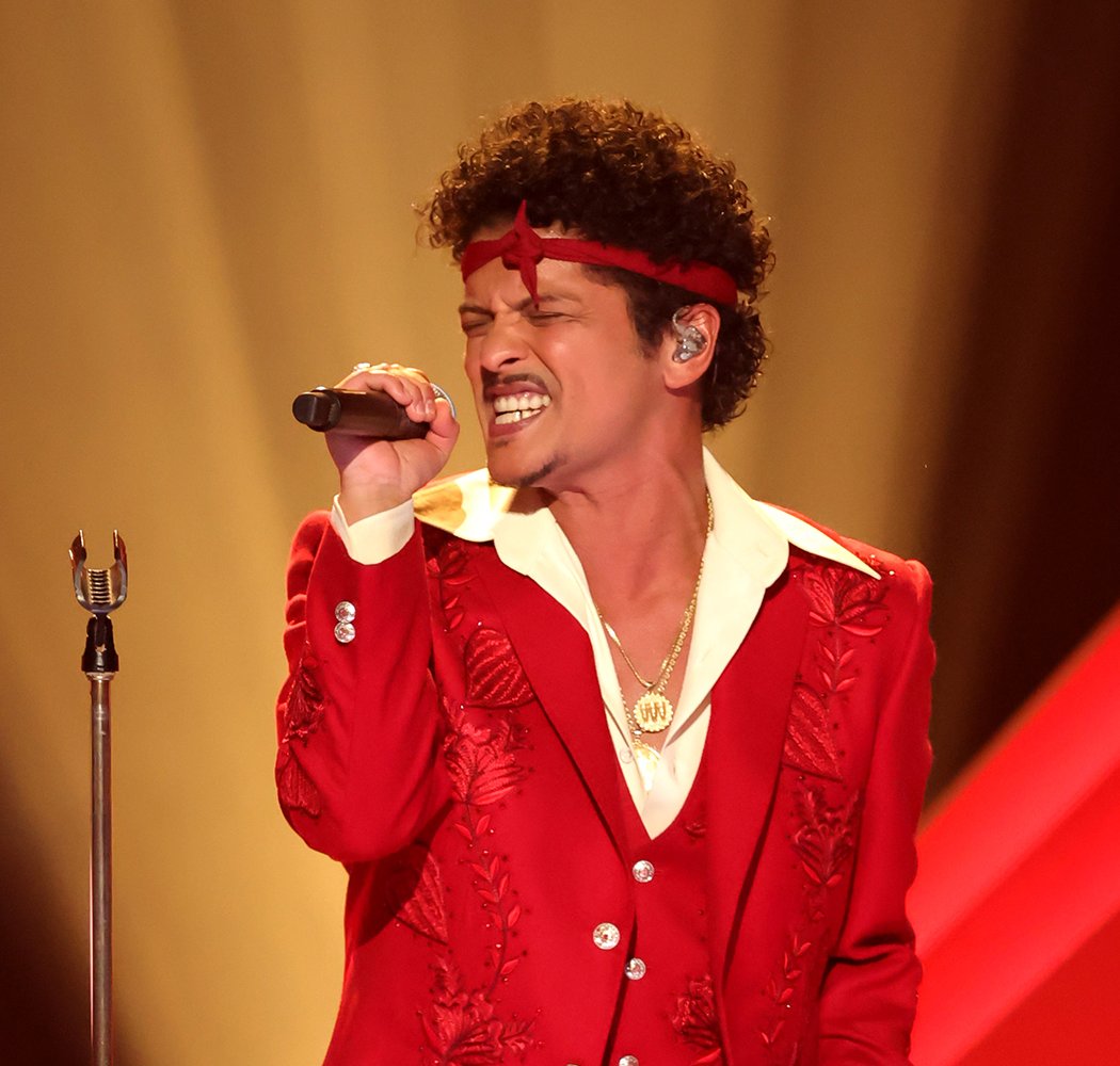 Bruno Mars: The Romantic Tour 3