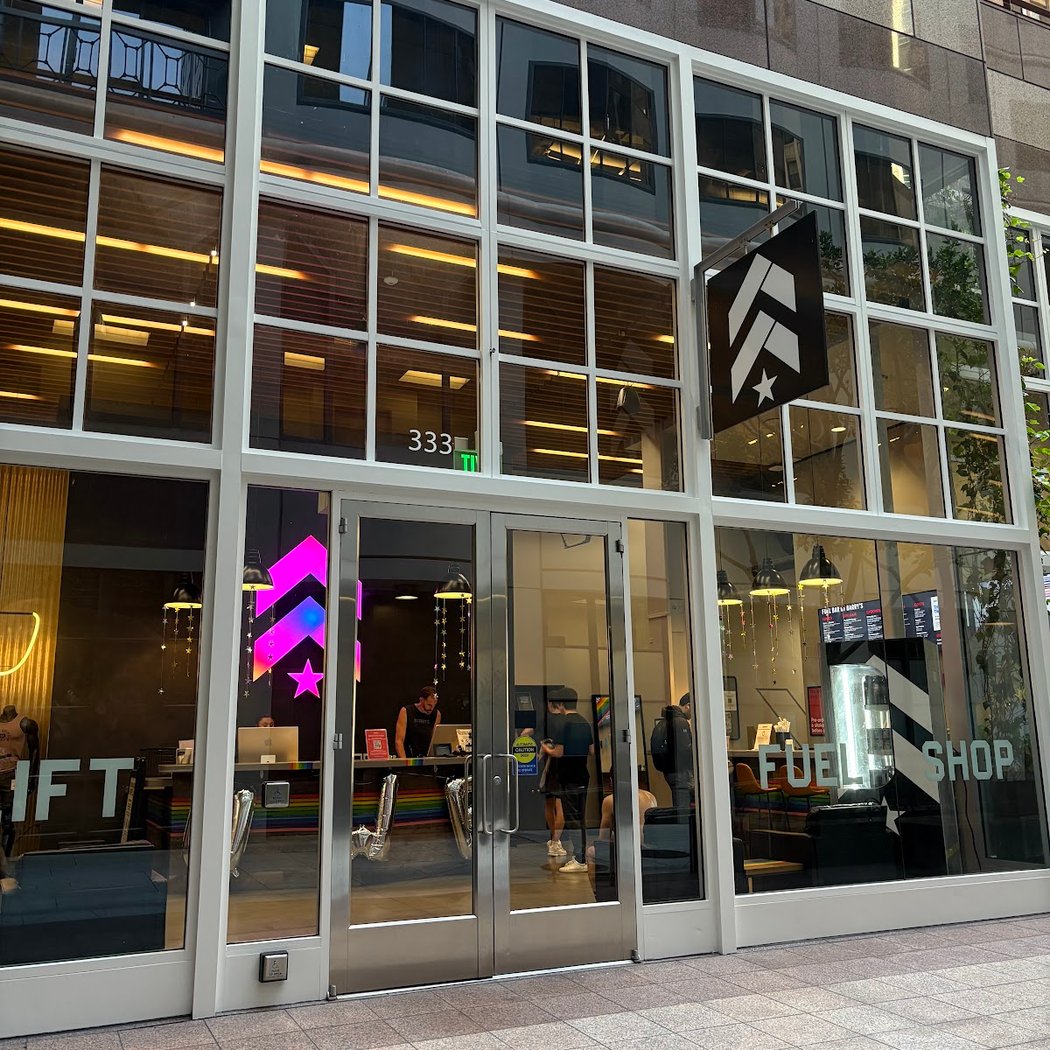 Barry's FiDi 3