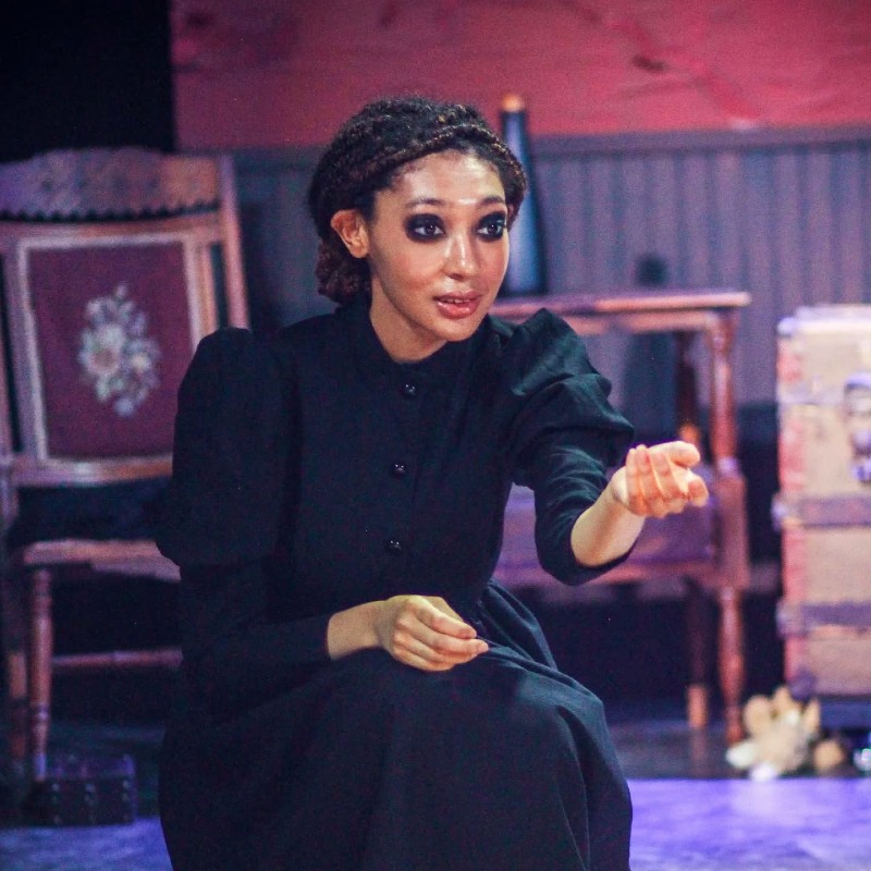 The Woman in Black 1