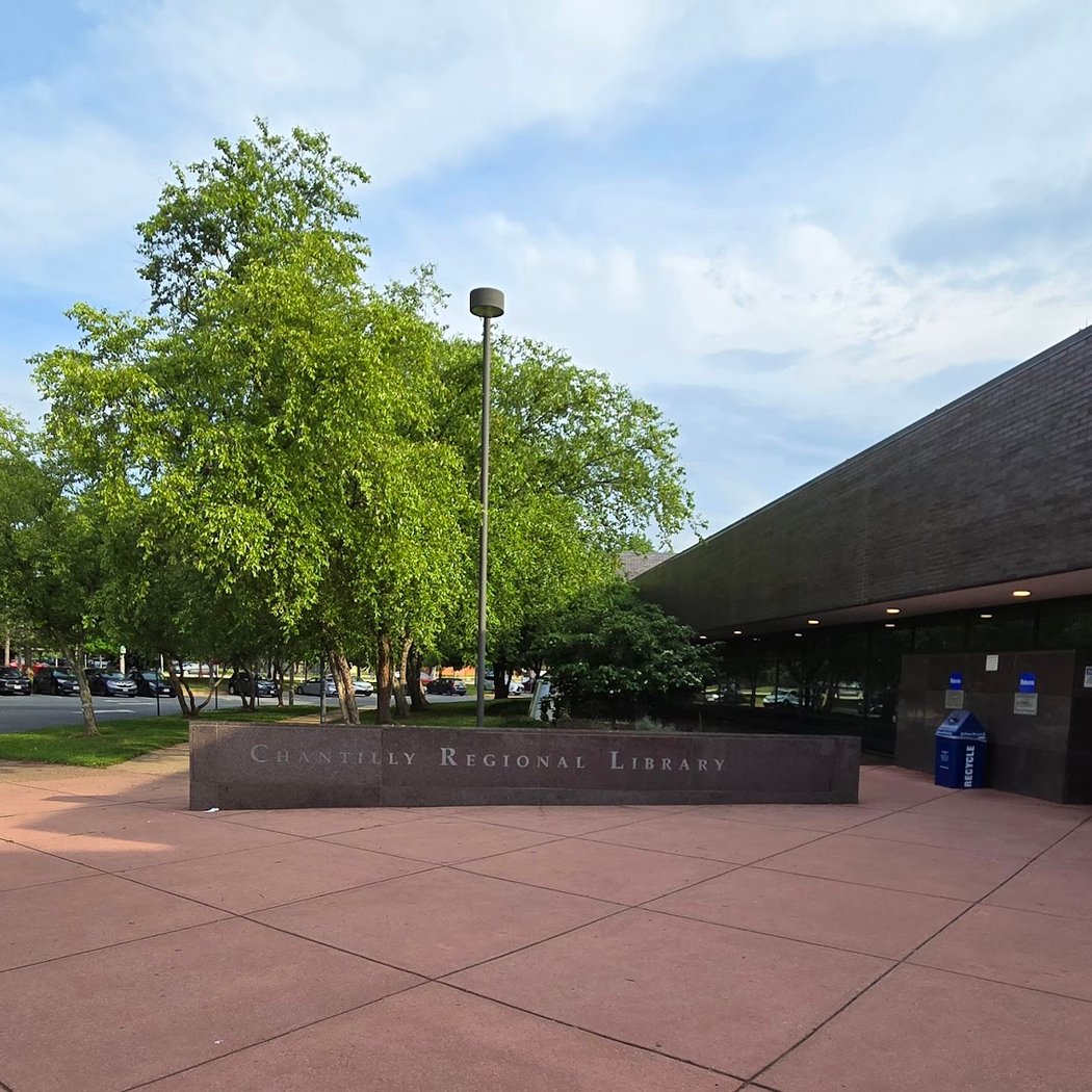 Chantilly Regional Library 2