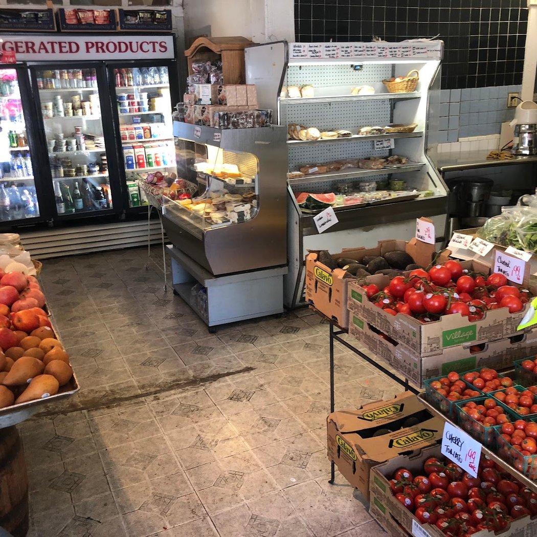Courtney's Produce 3