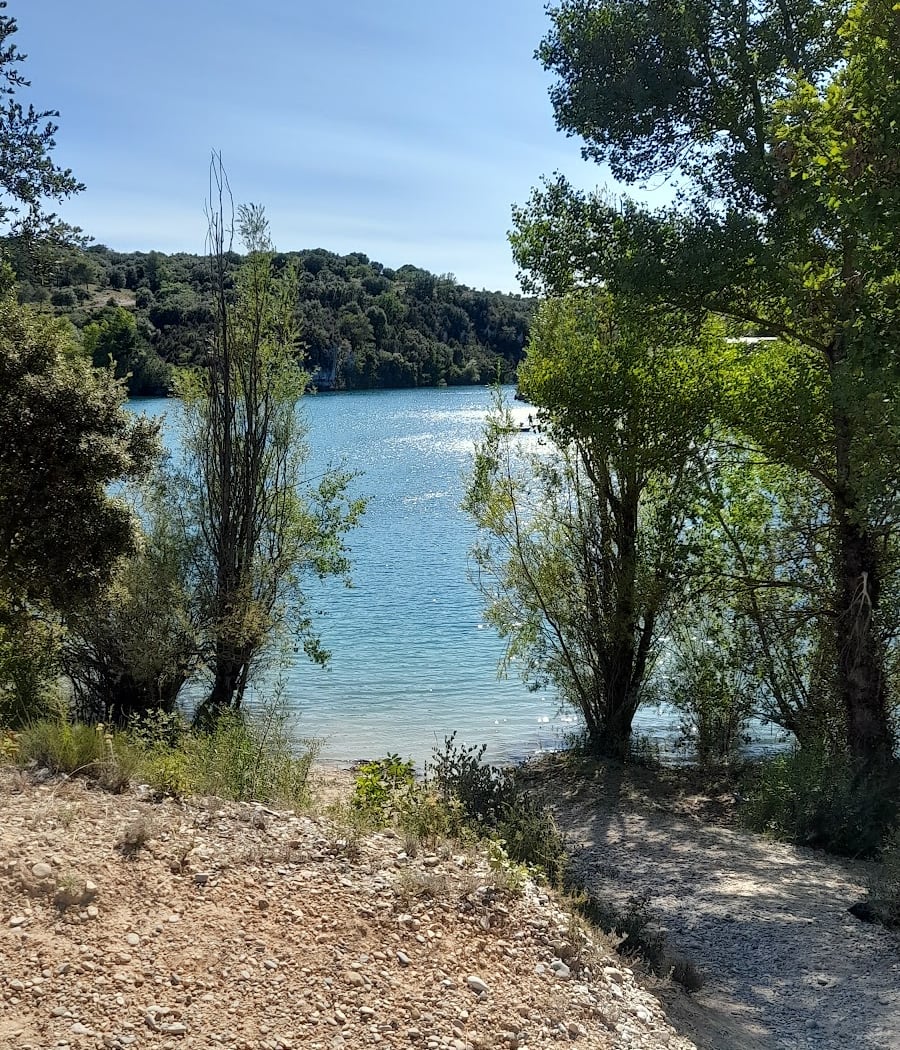 Lac De Montpezat 2