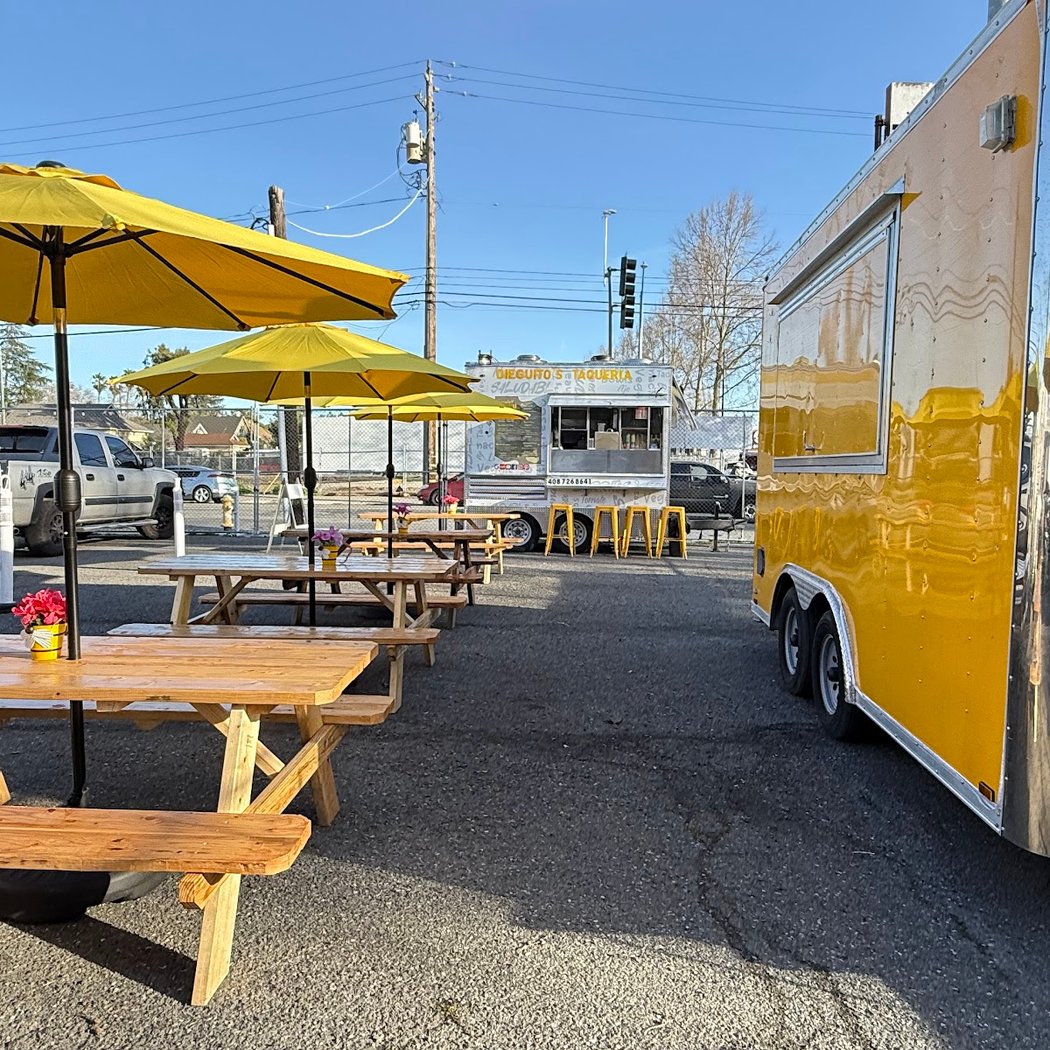 La Plaza Best Food Trucks 3