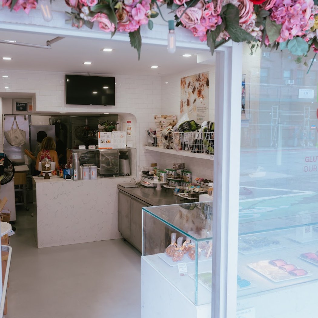Rawmantic Chocolate | Dubai Chocolate Sugar-Free Vegan Chocolatier 2