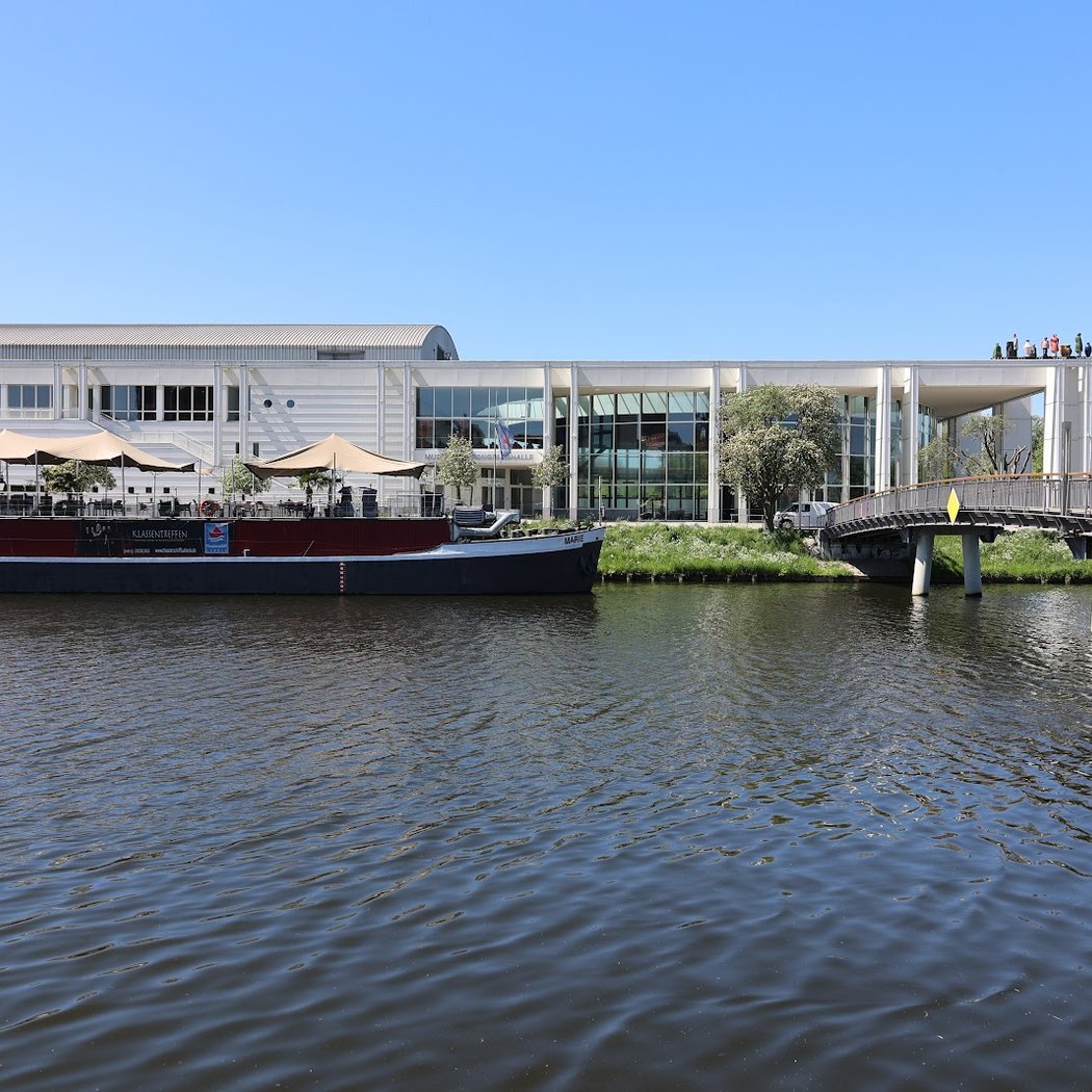 Theaterschiff Lübeck 3